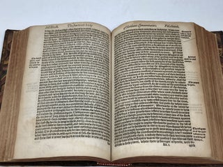 A FAMOUS CRONICLE OF OURE TIME, CALLED SLEIDANES COMMENTARIES, CONCERNING THE STATE OF RELIGION AND COMMONWEALTH, DURING THE RAIGNE OF THE EMPEROUR CHARLES THE FIFT, WITH THE ARGUMENTES SET BEFORE EVERY BOOKE CONTEYNINGE THE SUMME OR EFFECT OF THE BOOKE FOLLOWING; Translated out of Latin into Englishe, by Ihon Daus. Here unto is added also an Apology of the Authoure