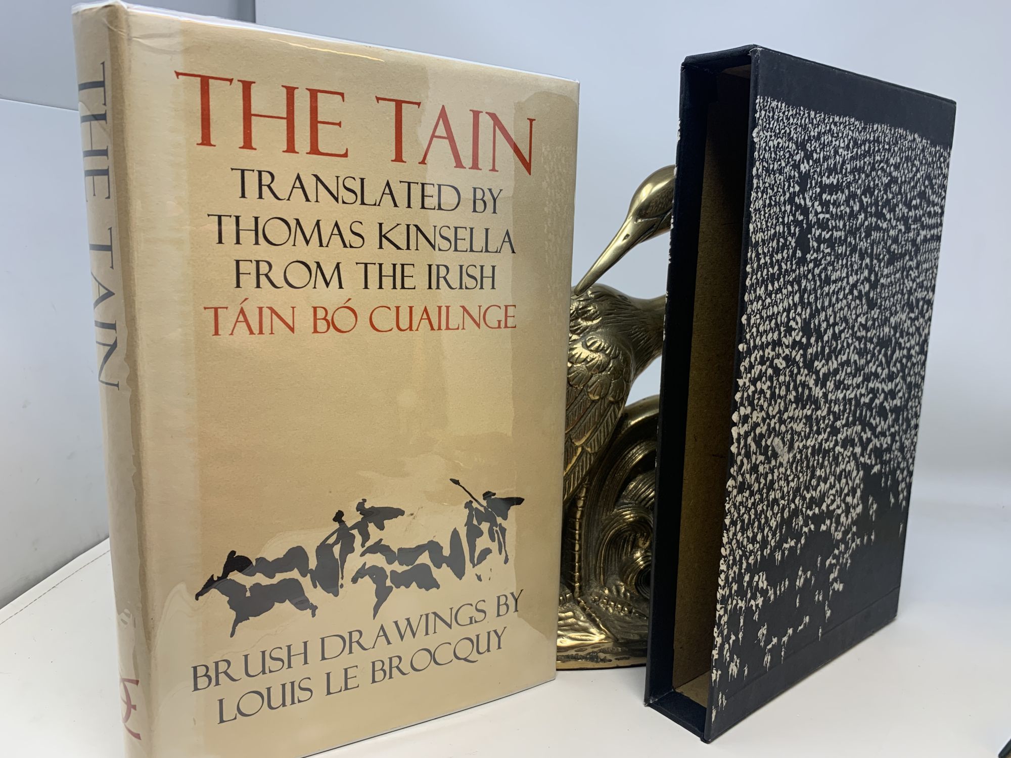 Edition,　Bó　Táin　TAIN;　Thomas　Cúailnge　Numbered　Limited,　Not　Kinsella　THE　1/1750